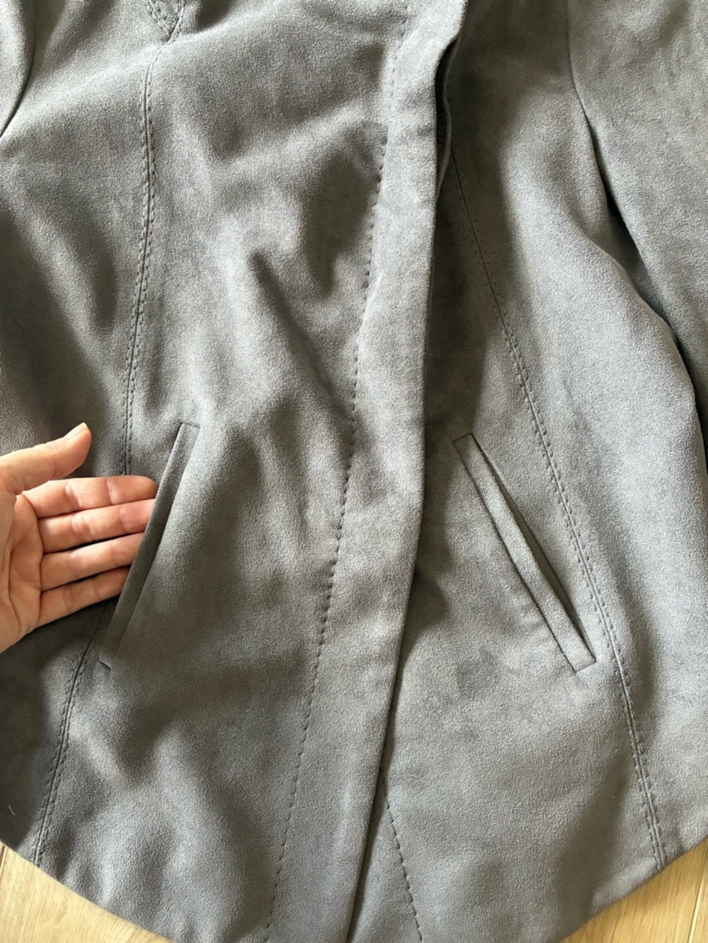 BCBG MaxAzria Grey Vegan Suede Misty Morning Indie Sleeze Jacket Small Womens - Picture 8 of 11